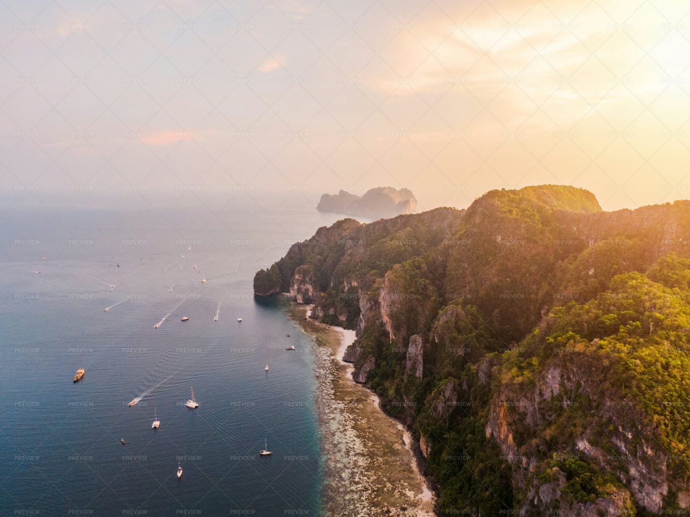 Sunset Over Phi Phi Island: Stock Photos