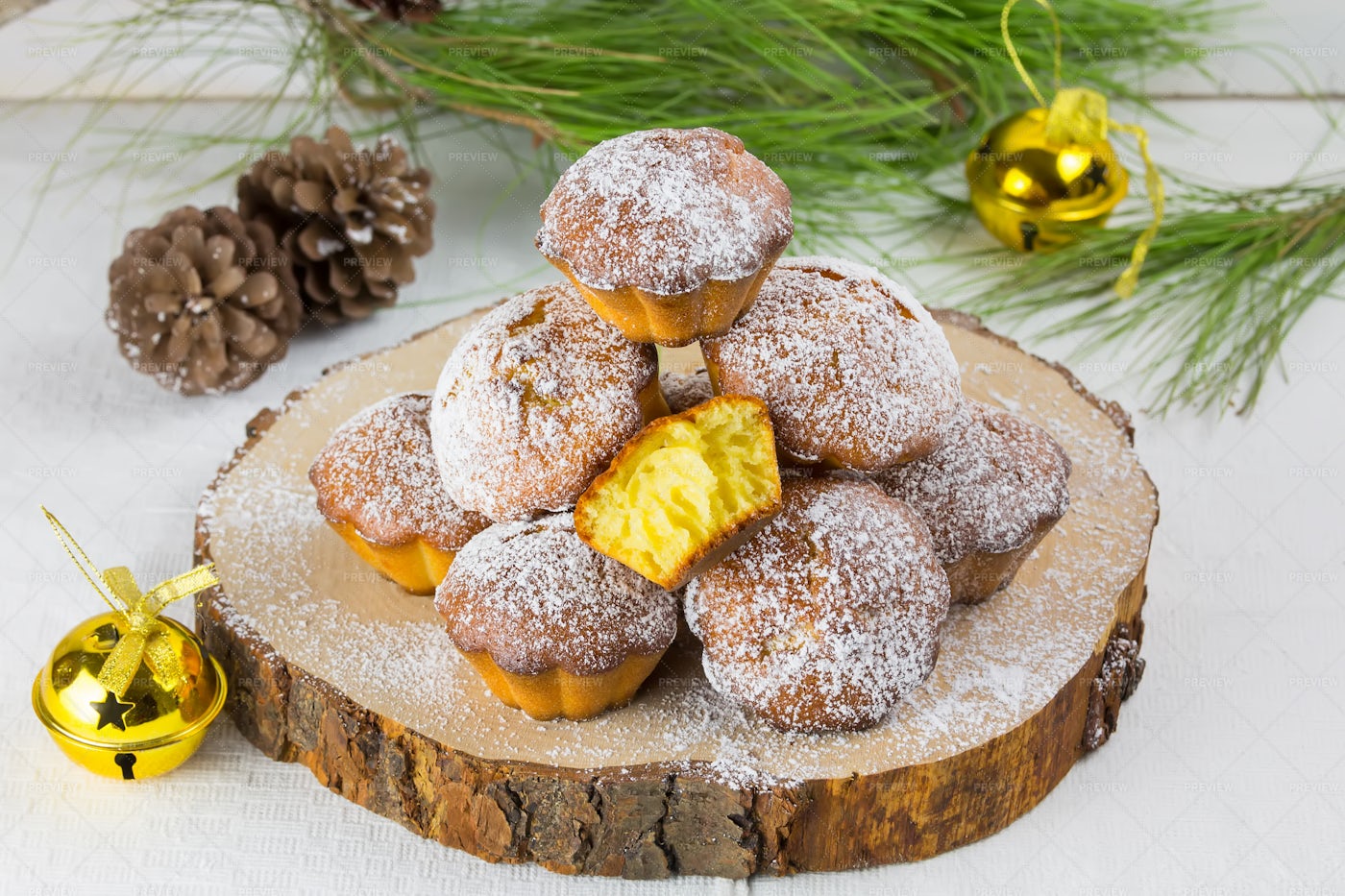 Homemade Christmas Muffins: Stock Photos