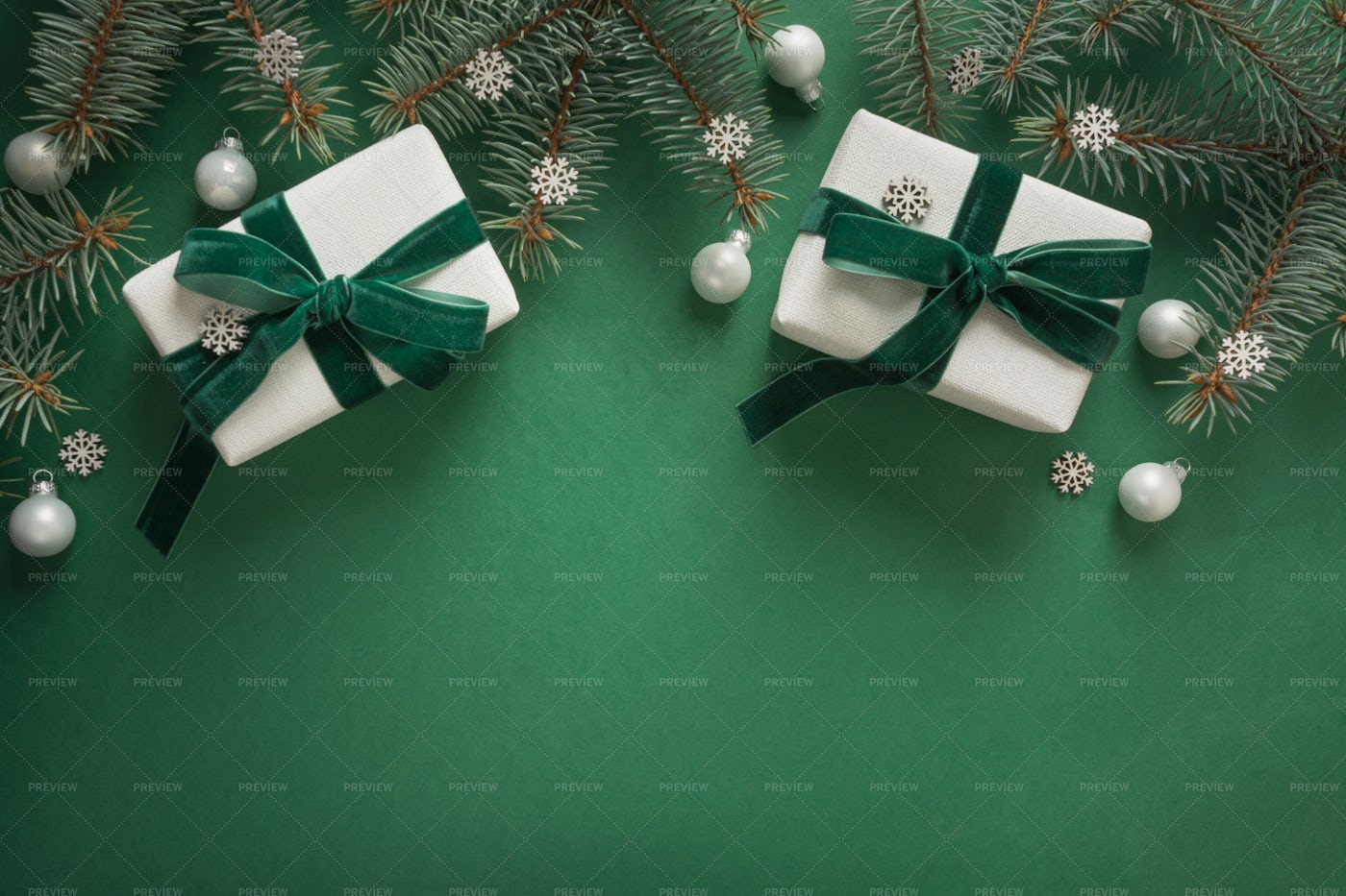 Christmas Border With Gifts: Stock Photos