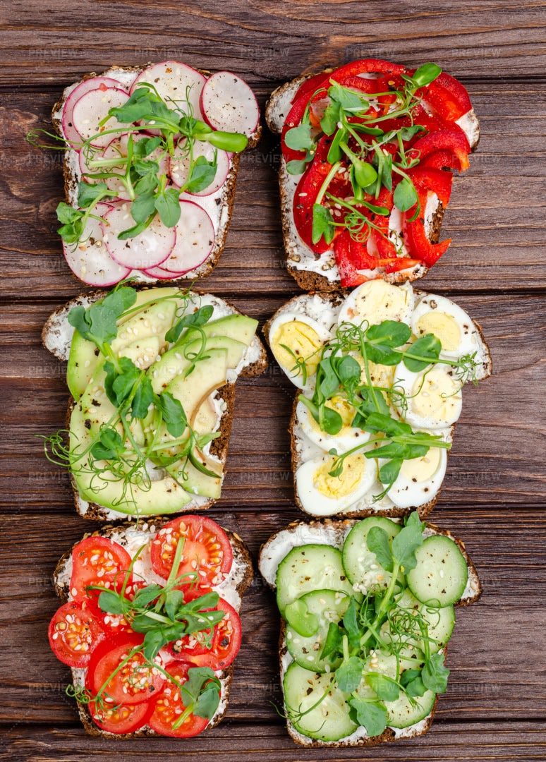 Sandwiches With Vegetables: Stock Photos