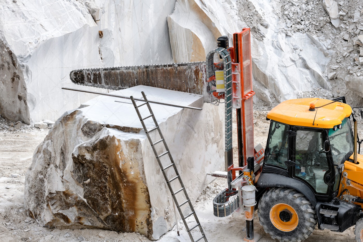 Heavy Duty Saw: Stock Photos