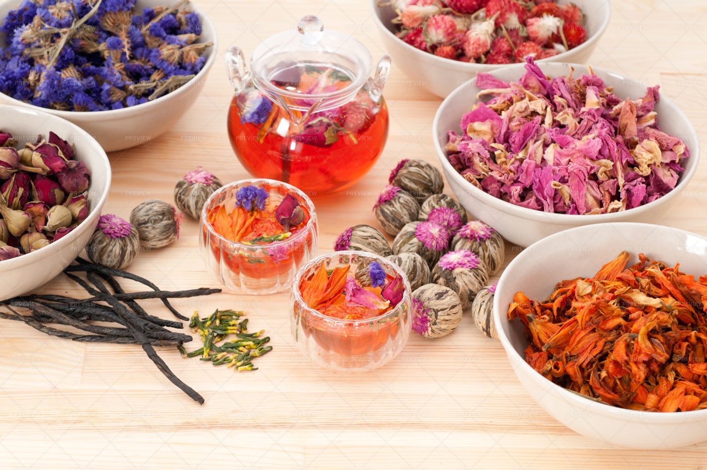 Natural Floral Tea Infusion: Stock Photos