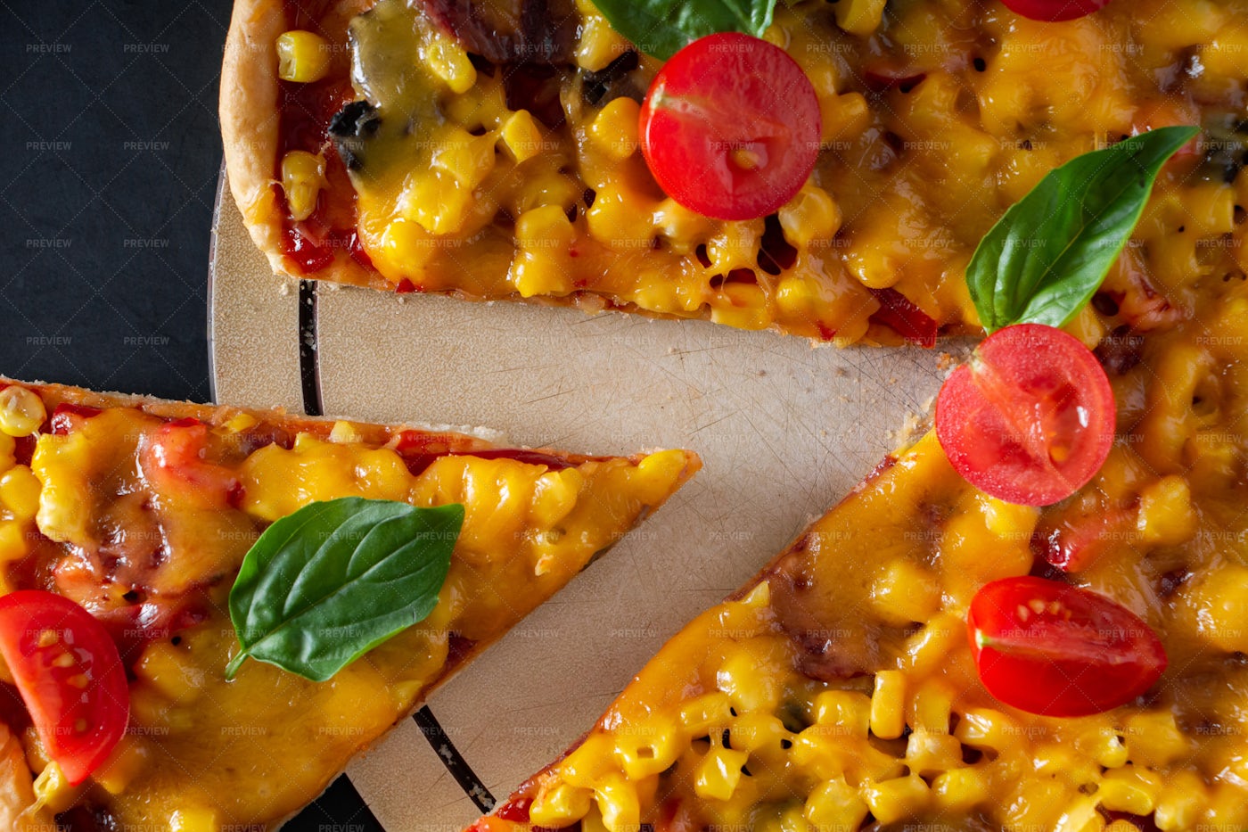 Corn Pizza: Stock Photos