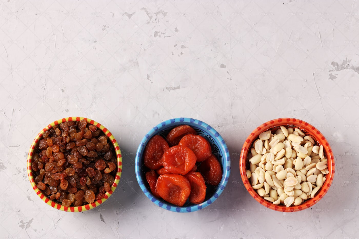 Apricot, Raisins, And Peanuts: Stock Photos