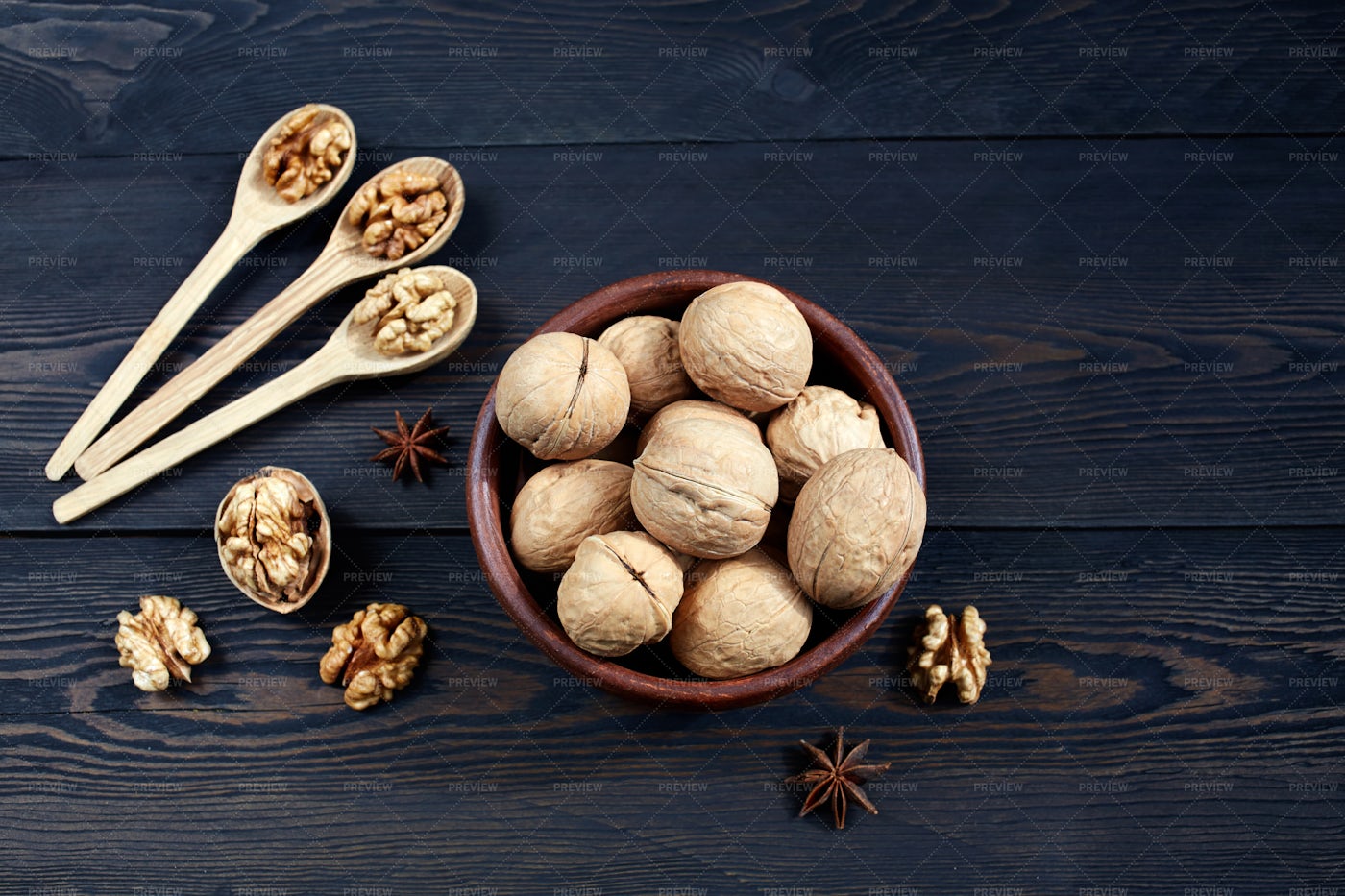 Walnut Kernels: Stock Photos