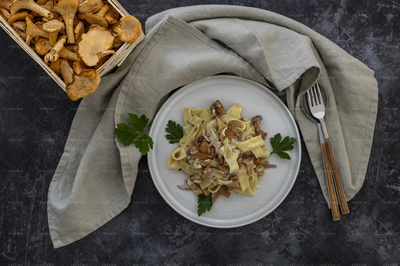 Autumn Pasta With Mushrooms: Stock Photos