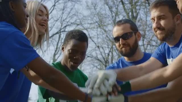 Excited Volunteers : Stock Video