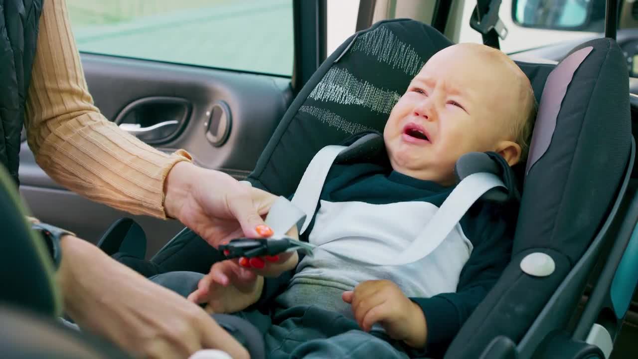 Baby screams in sales car