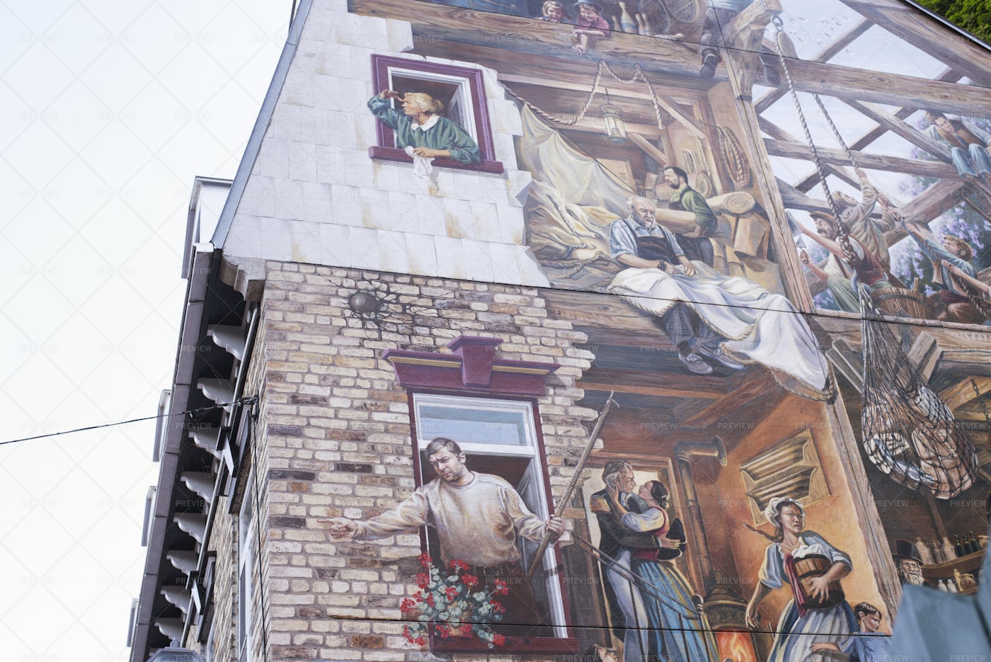 Fresque Du Petit Champlain Mural: Stock Photos