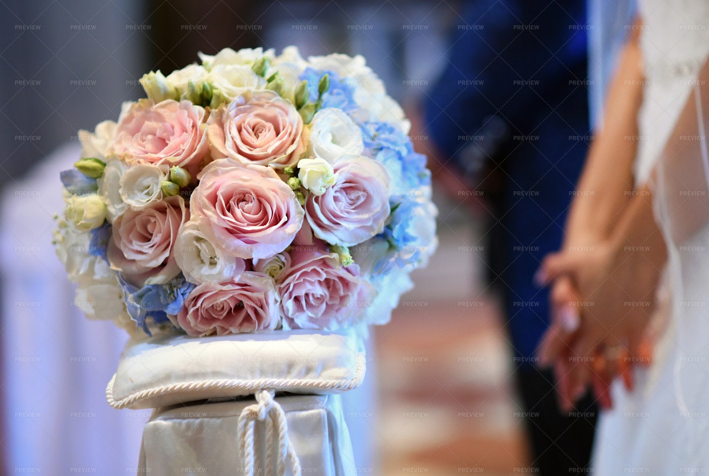 Bridal Posy On A Cushion: Stock Photos
