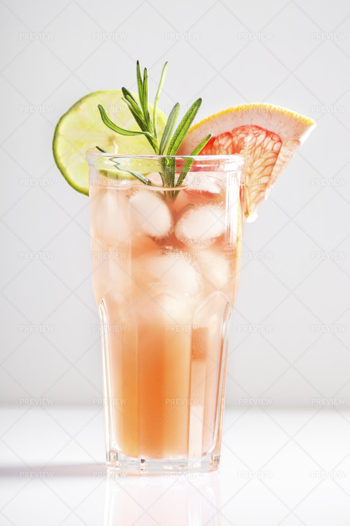 Orange Alcoholic Cocktail: Stock Photos