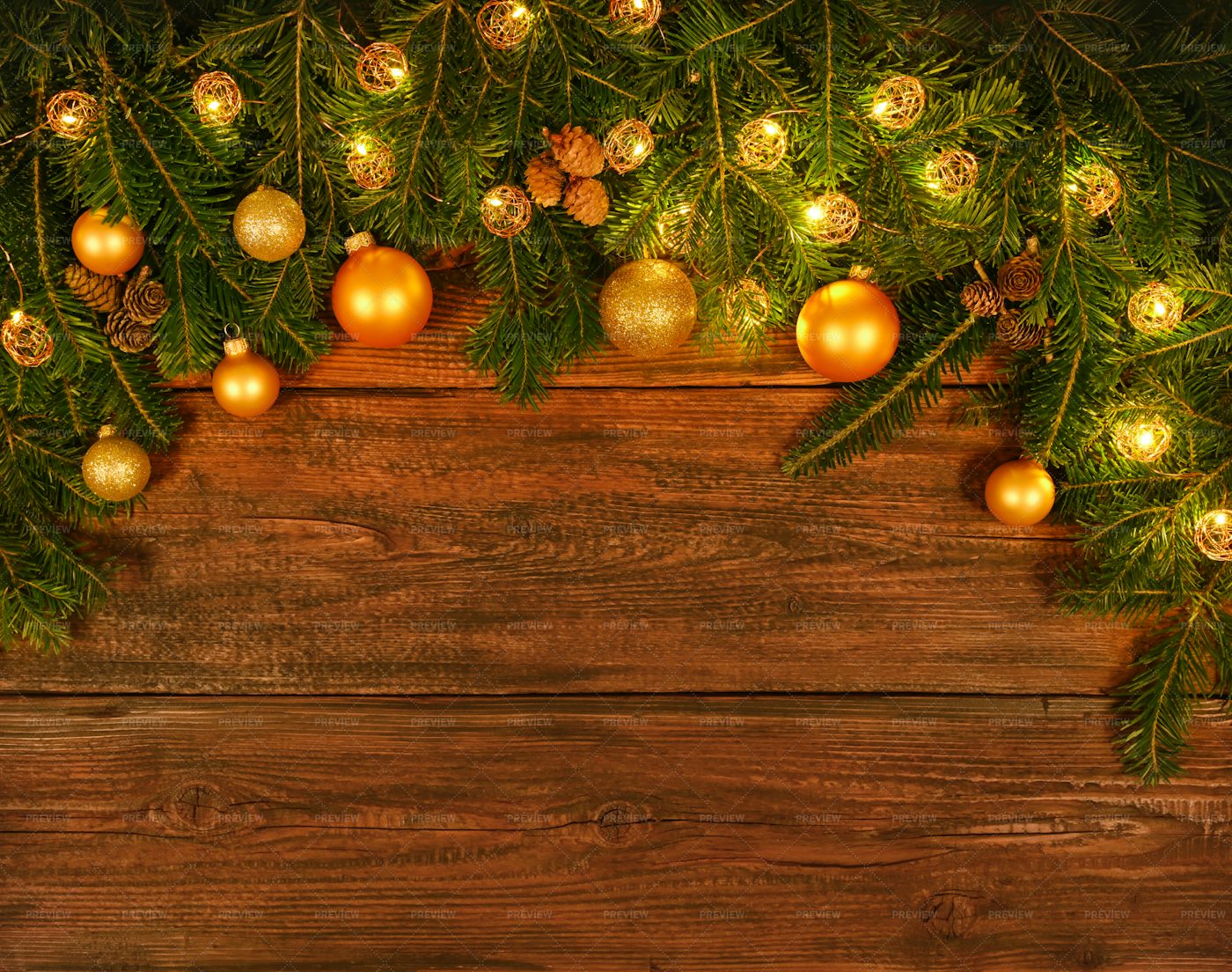 Christmas Tree With Lights: Stock Photos