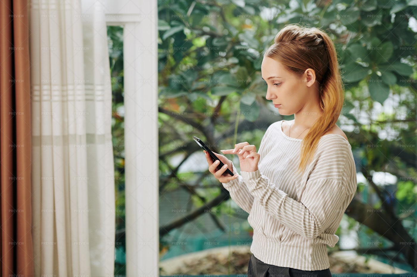 Woman Texting Messages: Stock Photos