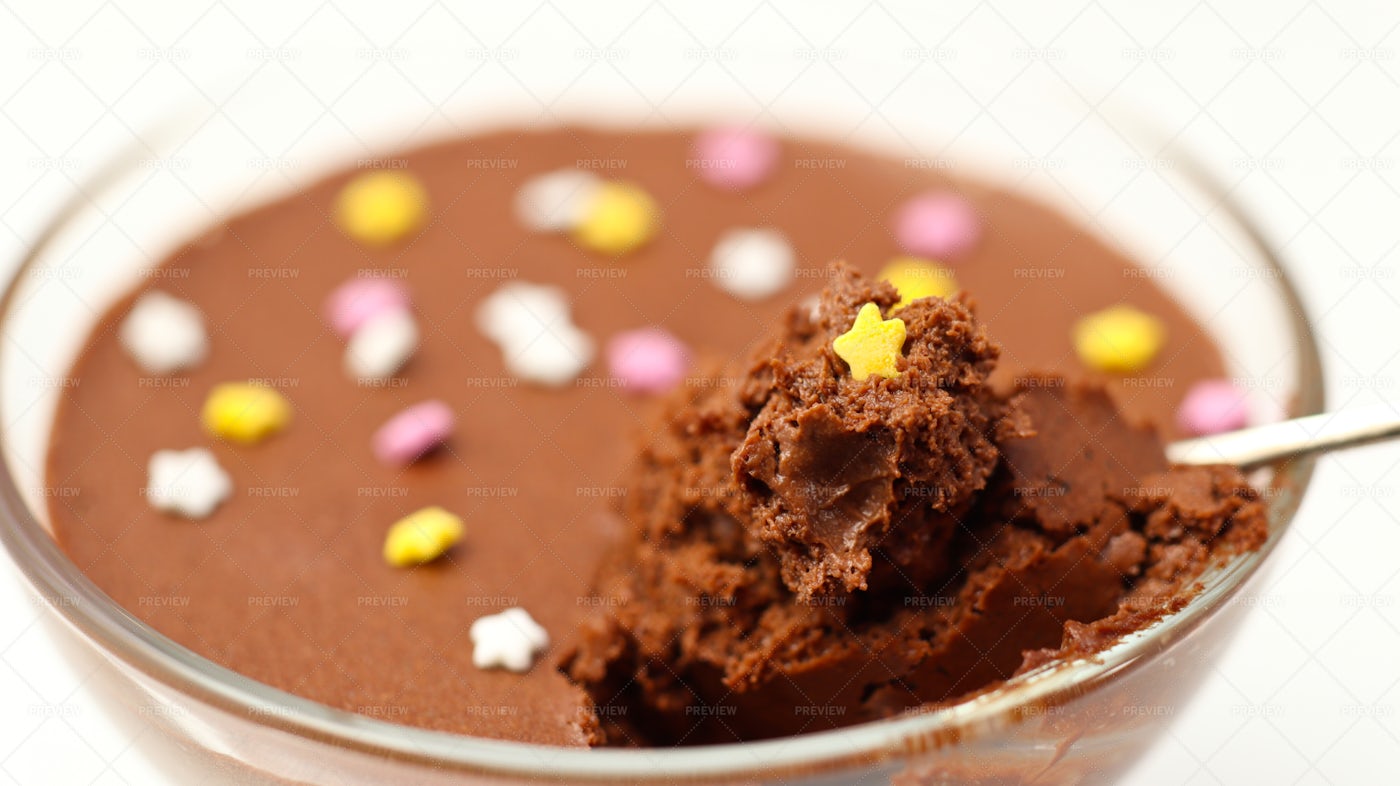 Chocolate Mousse In Bowl: Stock Photos