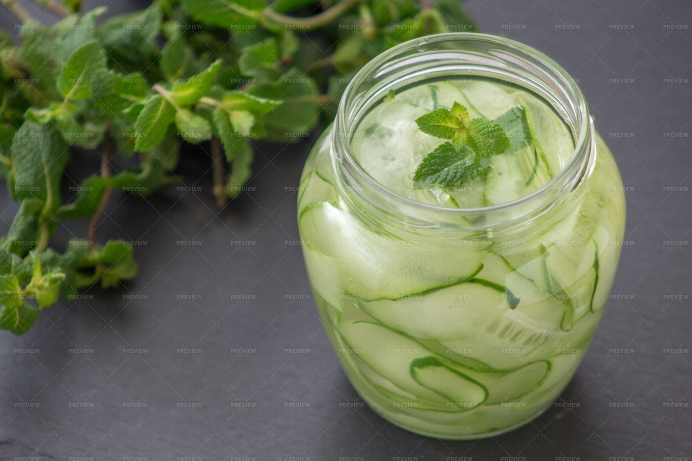 Jar With Cucumber Lemonade: Stock Photos