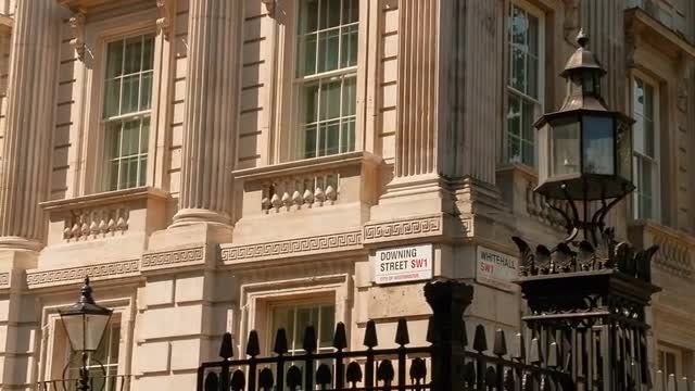 No. 10 Downing Street: Stock Video