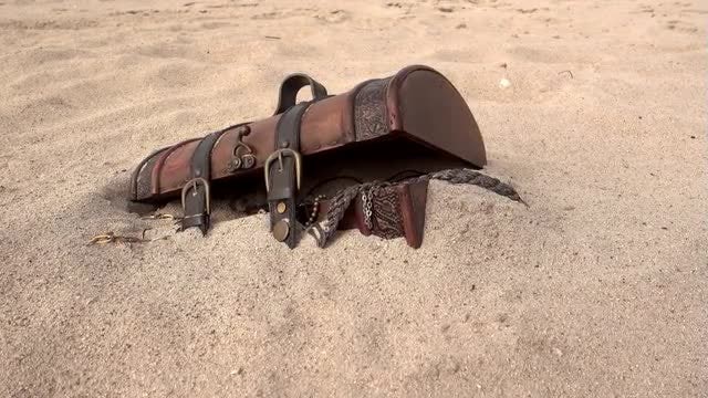 Treasure Chest: Stock Video