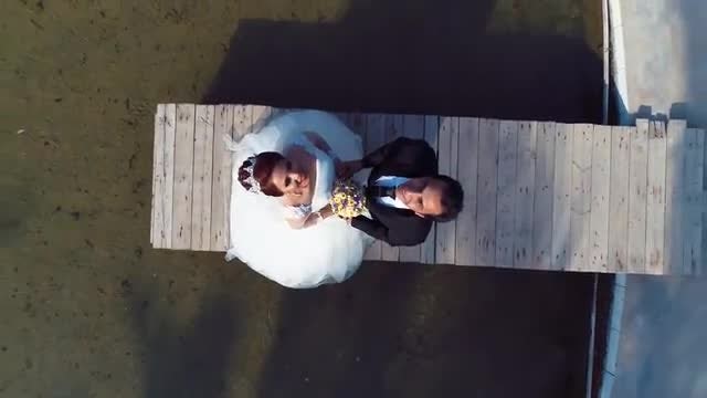 Bride And Groom Rotating Aerial: Stock Video