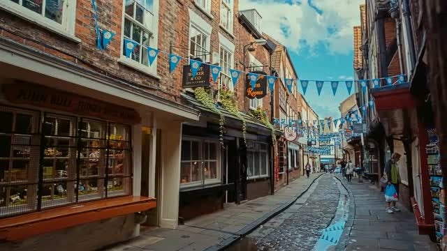 Establishing Shot Of The Shambles, York, England: Stock Video