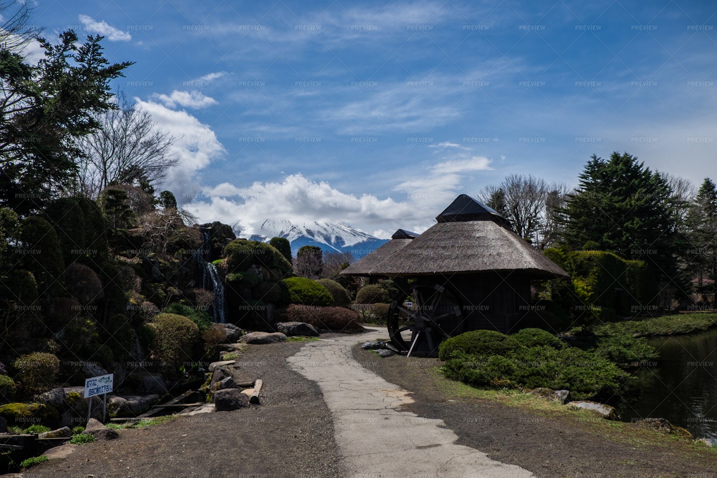 Japanese Traditional Village: Stock Photos
