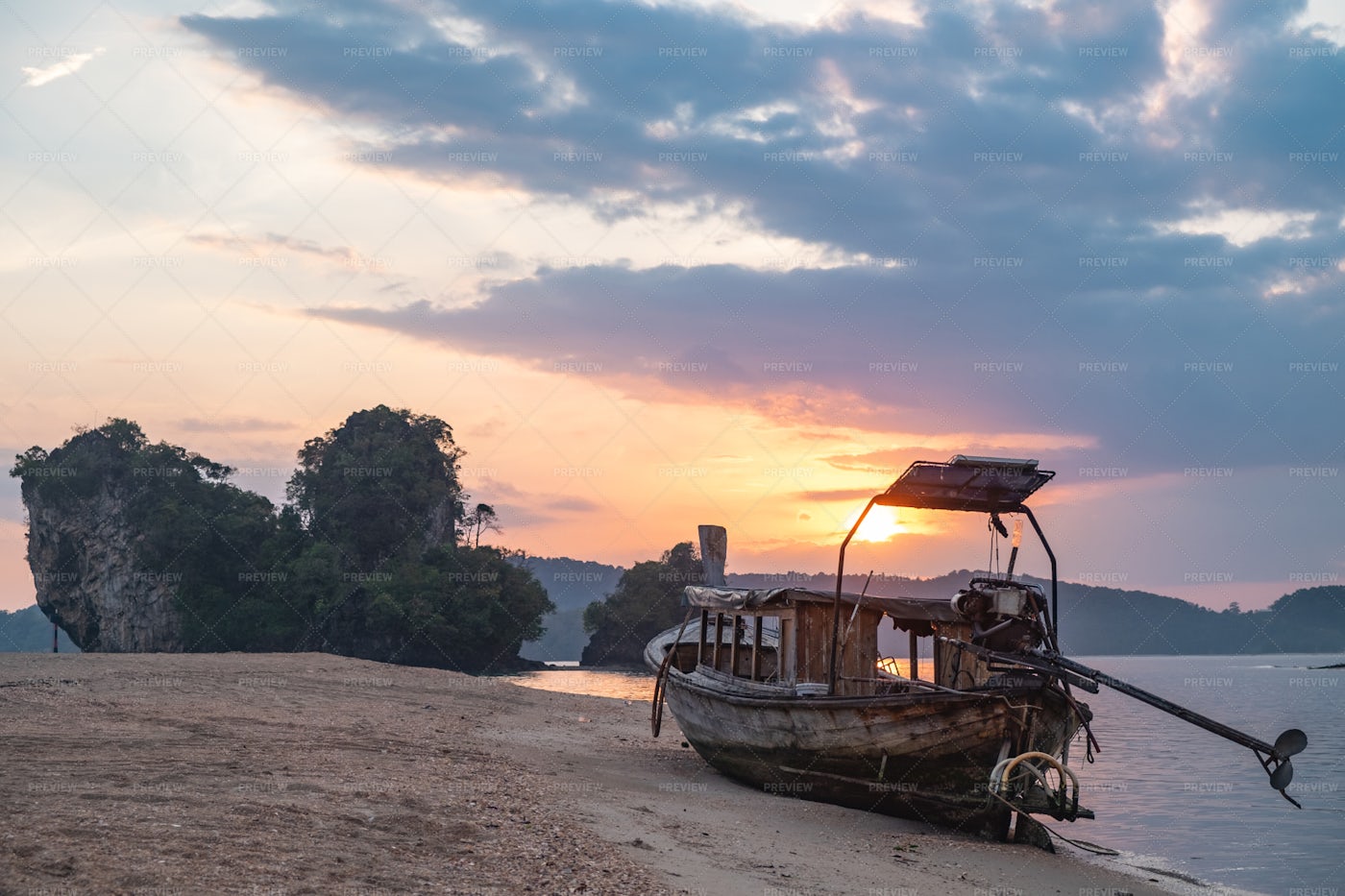 Boat On Beach At Sunset: Stock Photos