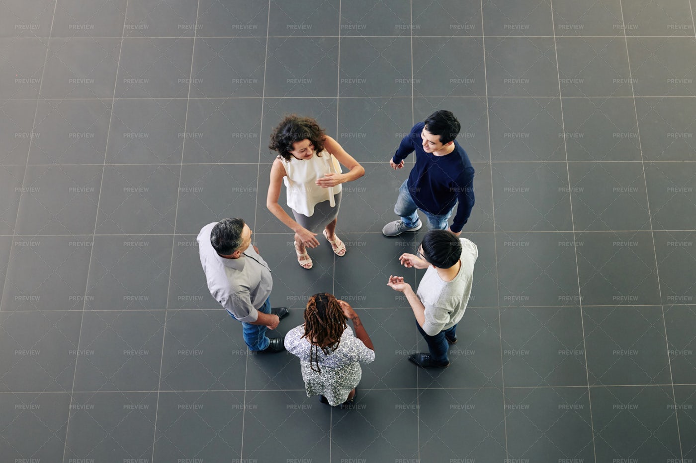 Talking Business People: Stock Photos